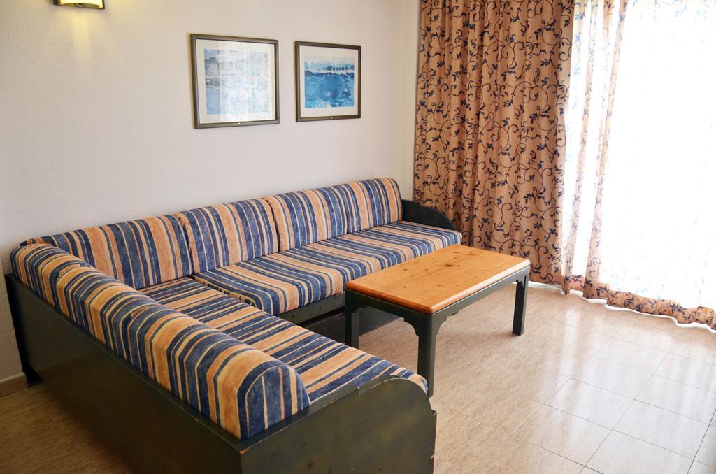 Apartamentos Blue Star (Adults Only) San Antonio  Eksteriør billede