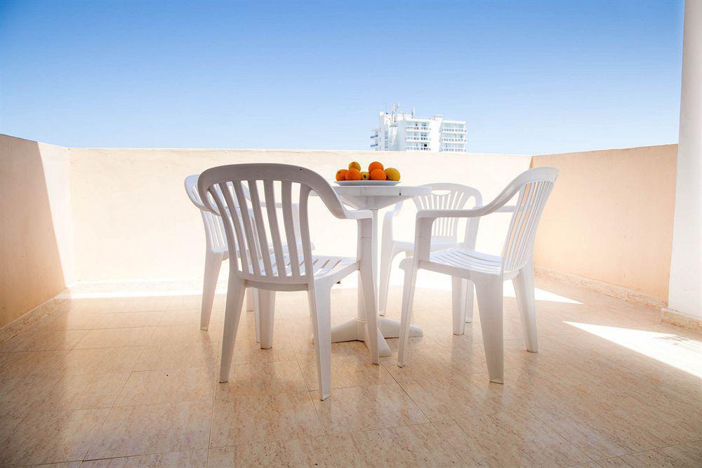 Apartamentos Blue Star (Adults Only) San Antonio  Eksteriør billede